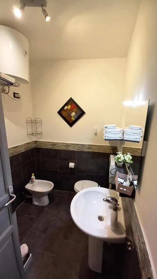 *** Bed & Breakfast Bed&Book Palazzo Cutelli Bed and Breakfast Palermo Italien