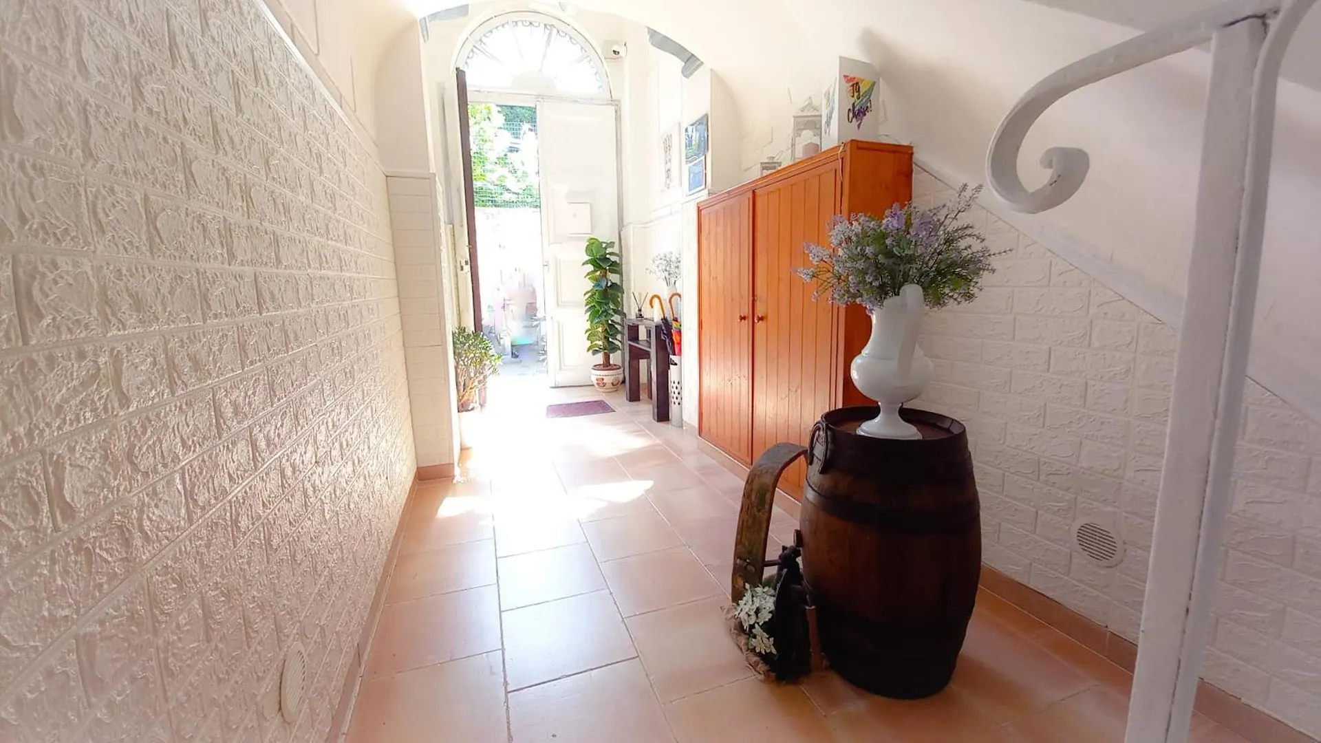 Nocleg ze śniadaniem Bed and Breakfast Bed&Book Palazzo Cutelli Palermo